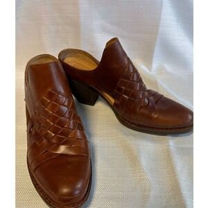 Born Woven Leather Mules Brown Block Heel Slip On Clogs F58716 Womens 9M